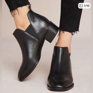 Seychelles Offstage Chelsea Boots